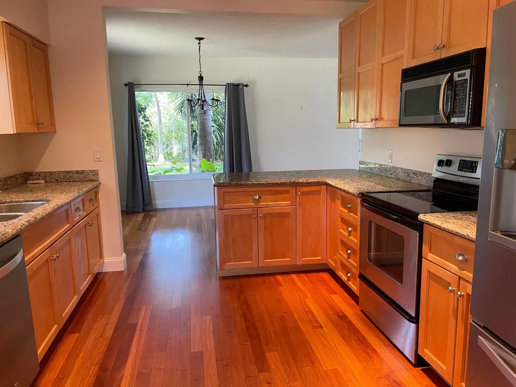 465 NE 34th Street Boca Raton FL 33431
