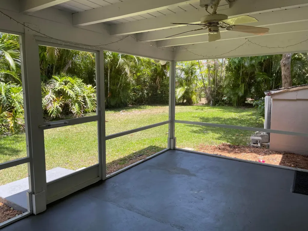 465 NE 34th Street Boca Raton FL 33431