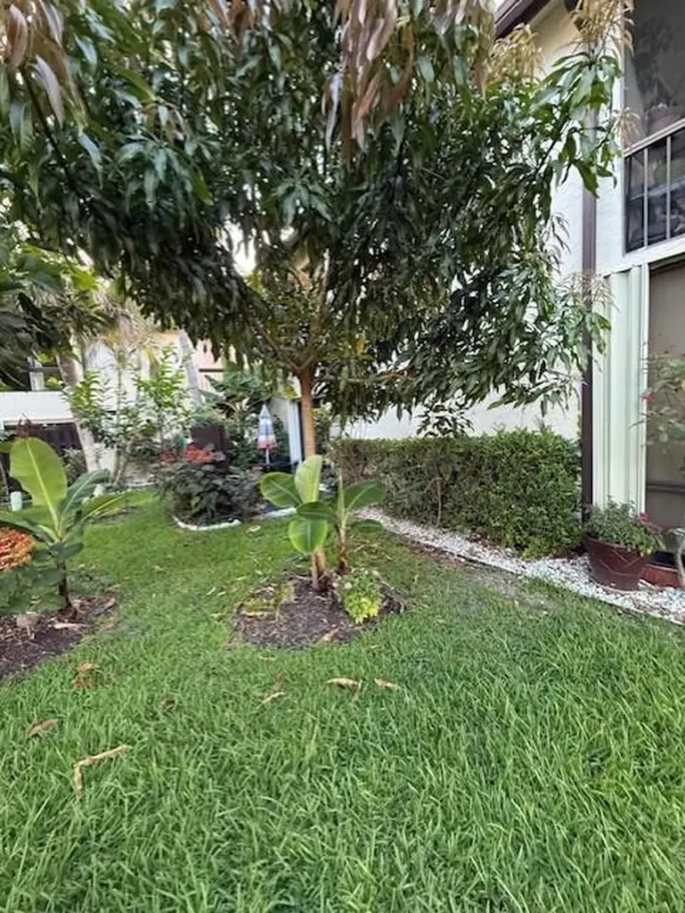 21820 Cypress Circle Boca Raton FL 33433