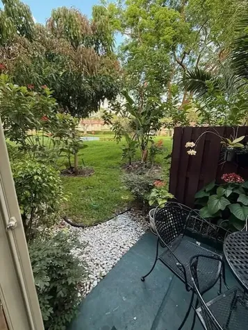 21820 Cypress Circle Boca Raton FL 33433