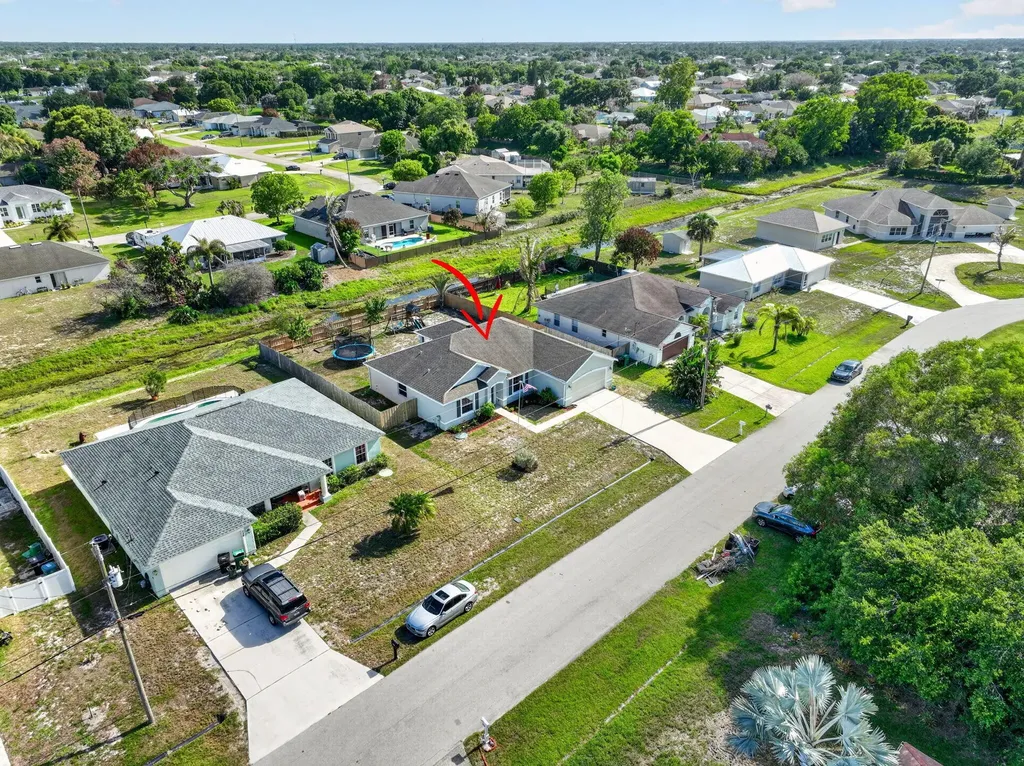 770 SW Saragossa Avenue Port St Lucie FL 34953