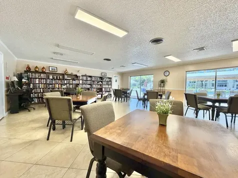 19 Abbey Lane Delray Beach FL 33446