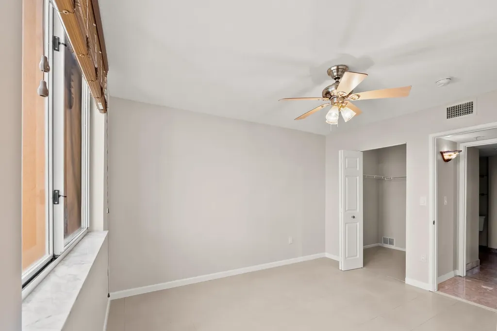 1200 Scotia Drive Hypoluxo FL 33462