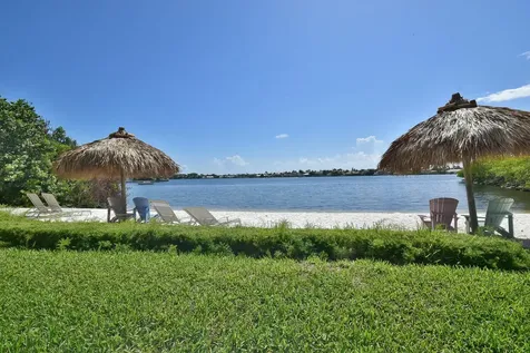 1200 Scotia Drive Hypoluxo FL 33462