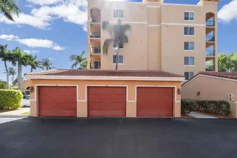 1200 Scotia Drive Hypoluxo FL 33462