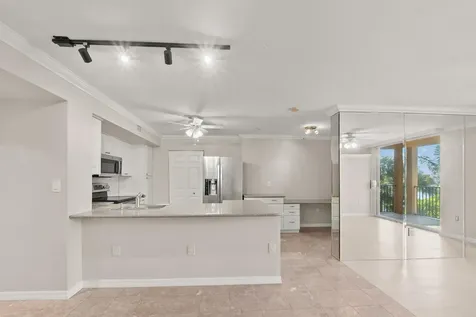 1200 Scotia Drive Hypoluxo FL 33462