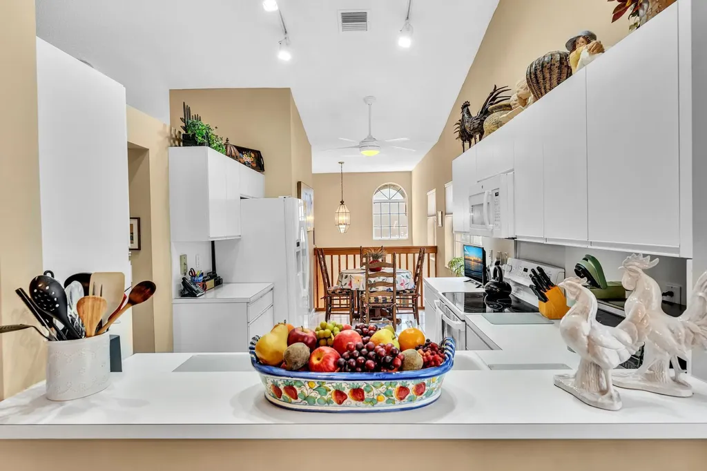 9589 Shadybrook Drive Boynton Beach FL 33437