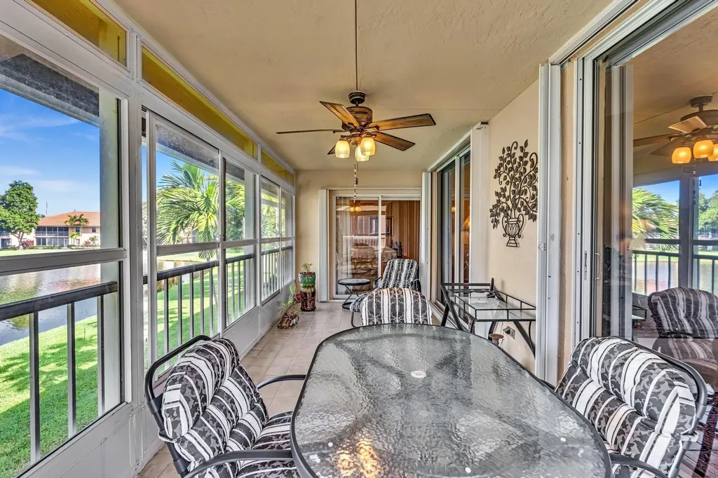 9589 Shadybrook Drive Boynton Beach FL 33437