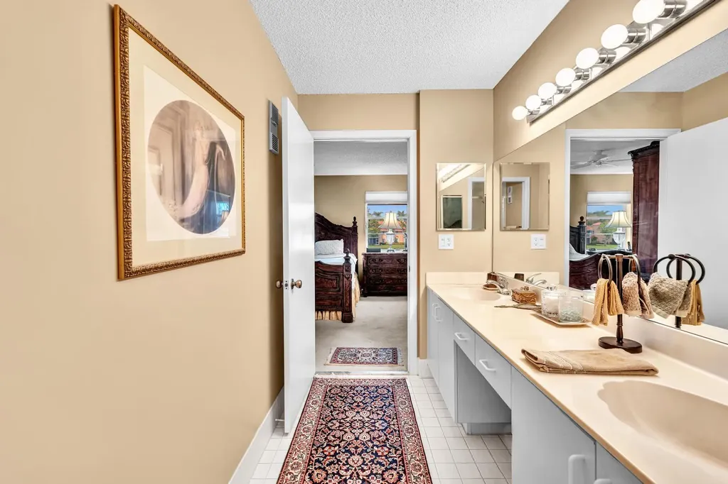 9589 Shadybrook Drive Boynton Beach FL 33437