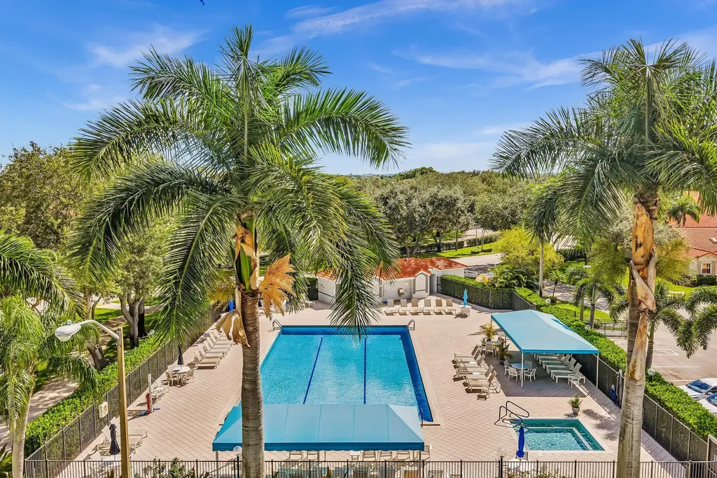9589 Shadybrook Drive Boynton Beach FL 33437