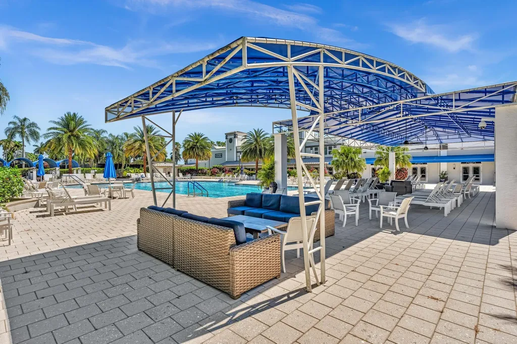 9589 Shadybrook Drive Boynton Beach FL 33437