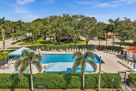 9589 Shadybrook Drive Boynton Beach FL 33437