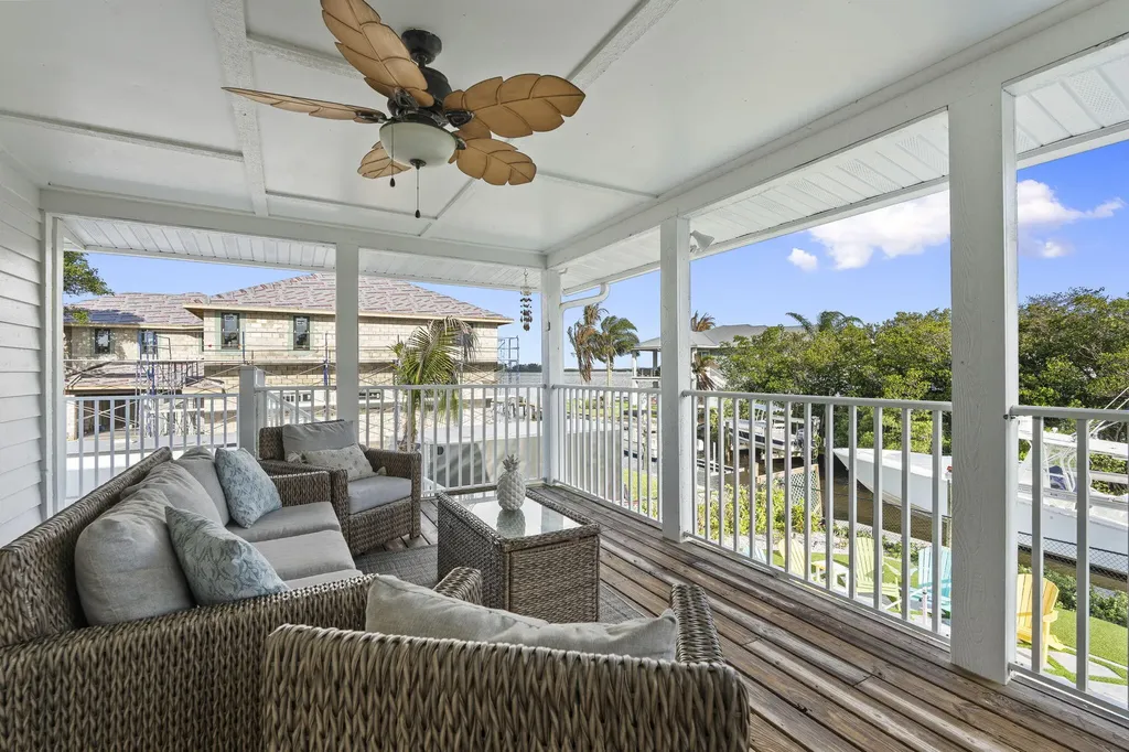 473 Peninsula Drive Fort Pierce FL 34946