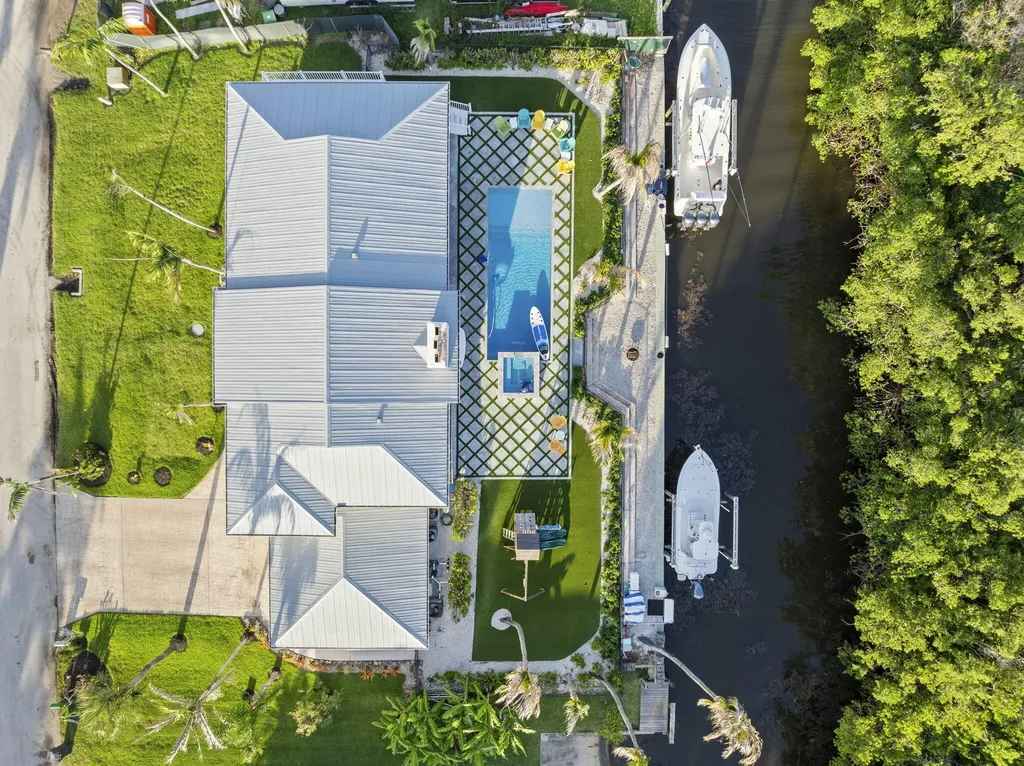 473 Peninsula Drive Fort Pierce FL 34946