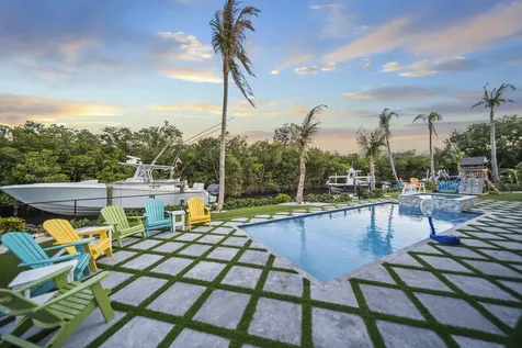 473 Peninsula Drive Fort Pierce FL 34946