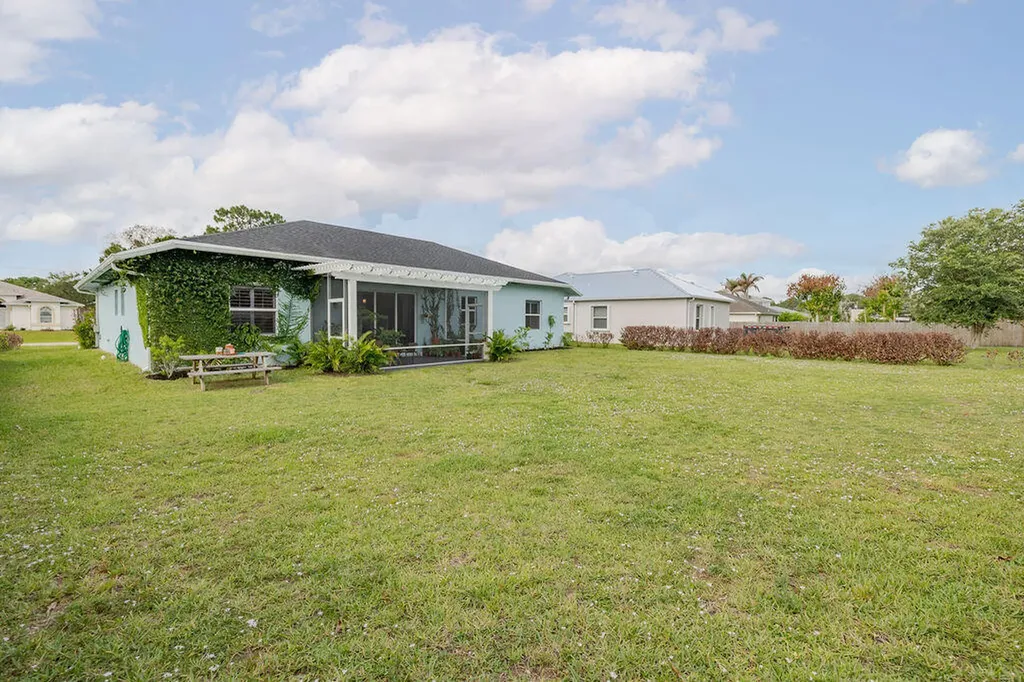 6125 NW Daroco Terrace Port St Lucie FL 34986