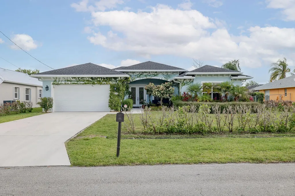 6125 NW Daroco Terrace Port St Lucie FL 34986
