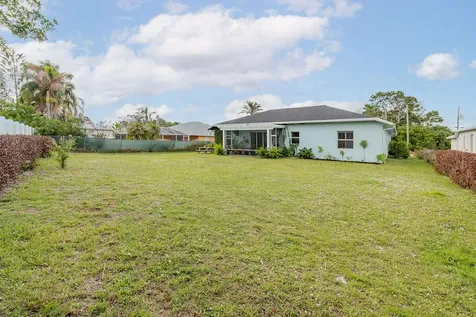 6125 NW Daroco Terrace Port St Lucie FL 34986