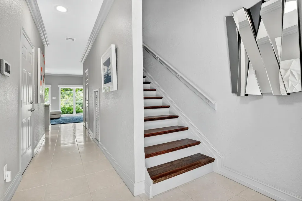 1777 NE 4th Avenue Fort Lauderdale FL 33305