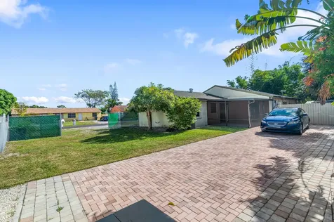 4619 Gladiator Circle Greenacres FL 33463