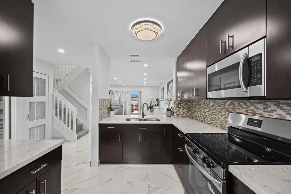 17306 SW 139th Court Miami FL 33177