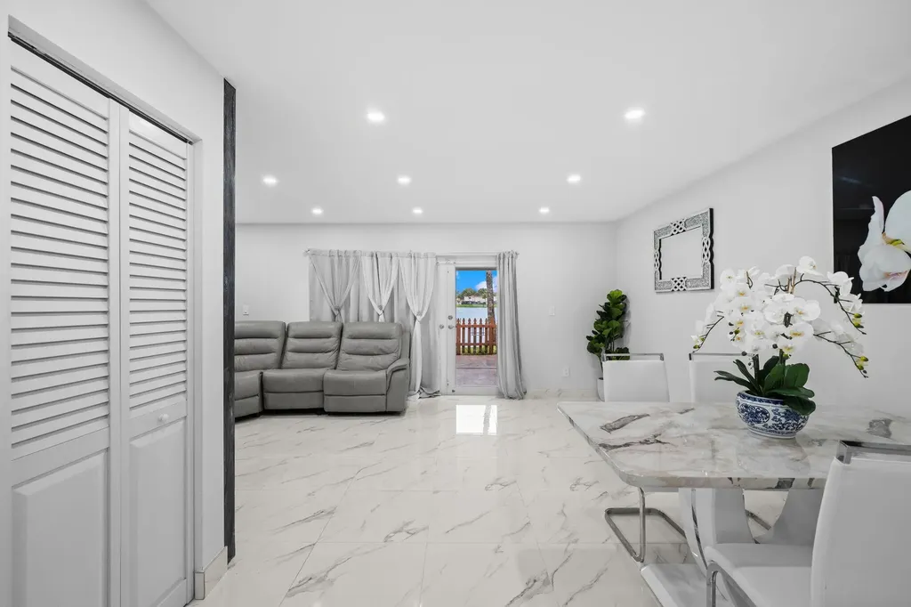 17306 SW 139th Court Miami FL 33177