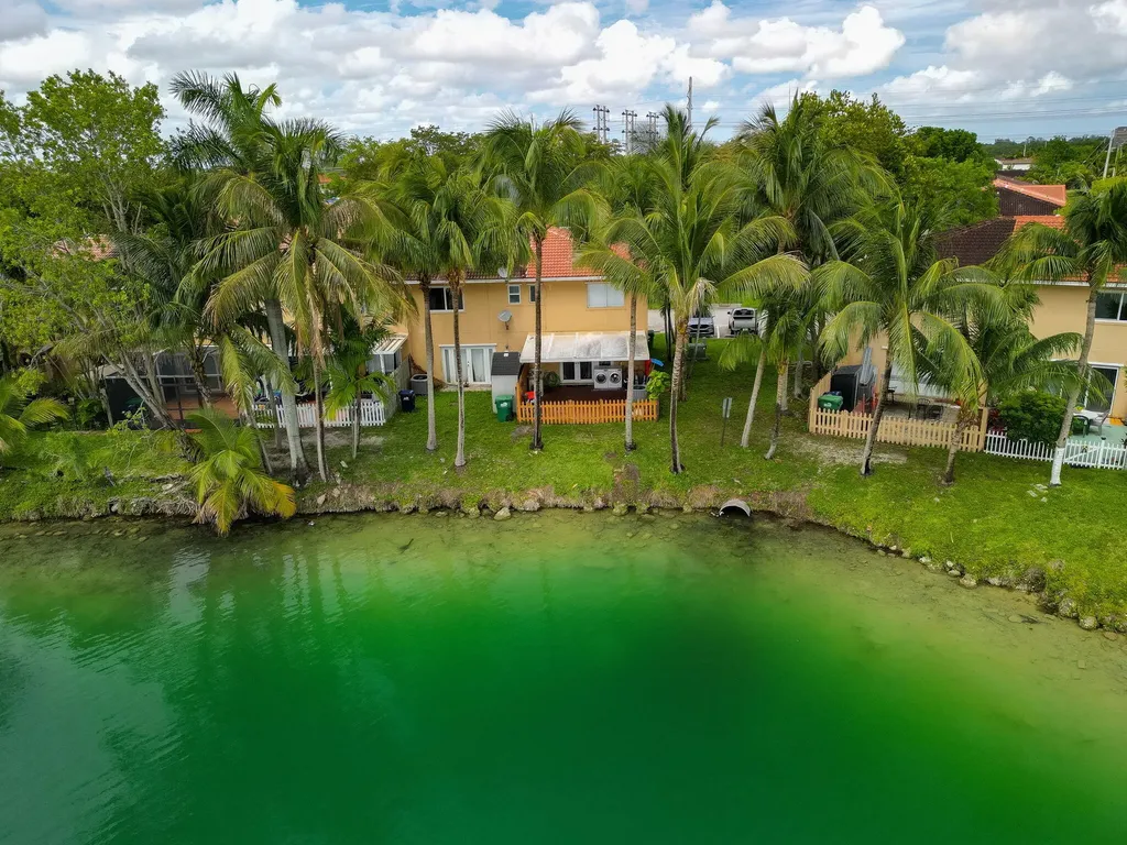 17306 SW 139th Court Miami FL 33177