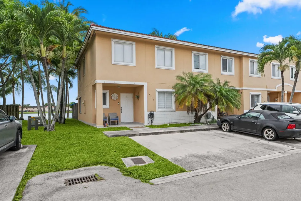 17306 SW 139th Court Miami FL 33177