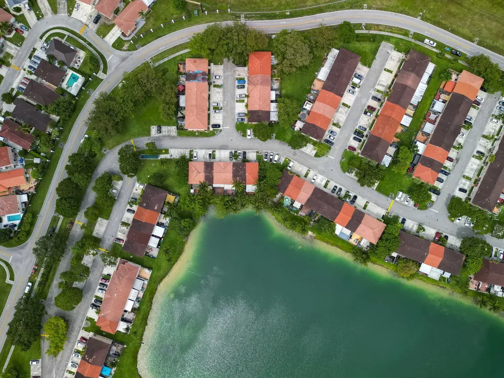 17306 SW 139th Court Miami FL 33177