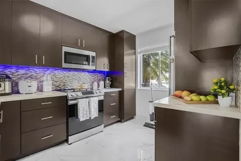 17306 SW 139th Court Miami FL 33177