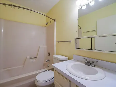 76 Royal Oak Drive Vero Beach FL 32962