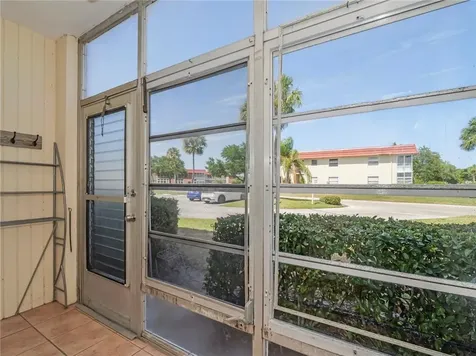 76 Royal Oak Drive Vero Beach FL 32962