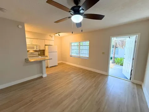 627 NE 10th Avenue Fort Lauderdale FL 33304