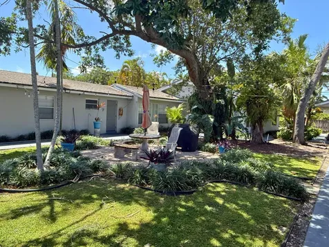 627 NE 10th Avenue Fort Lauderdale FL 33304