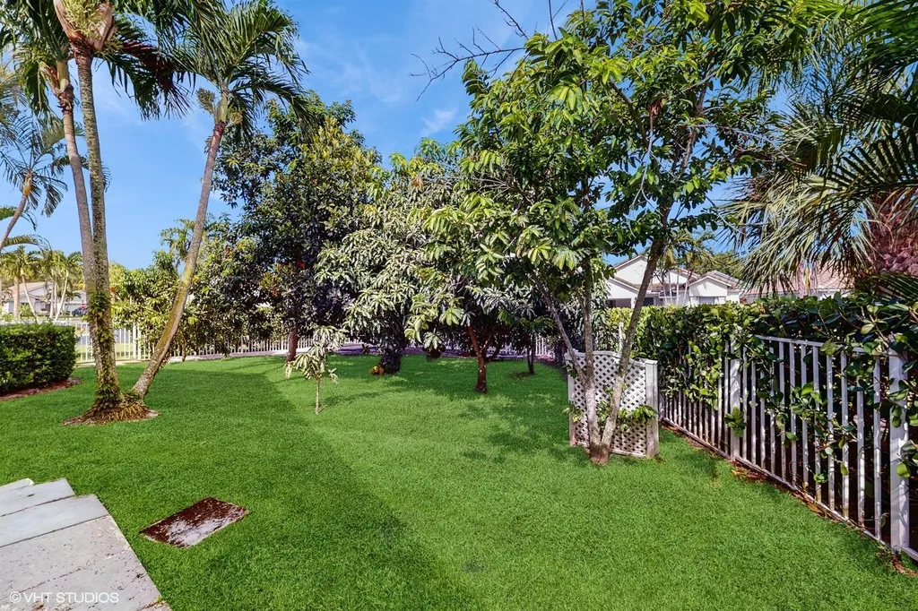2690 Linkside Drive Wellington FL 33414