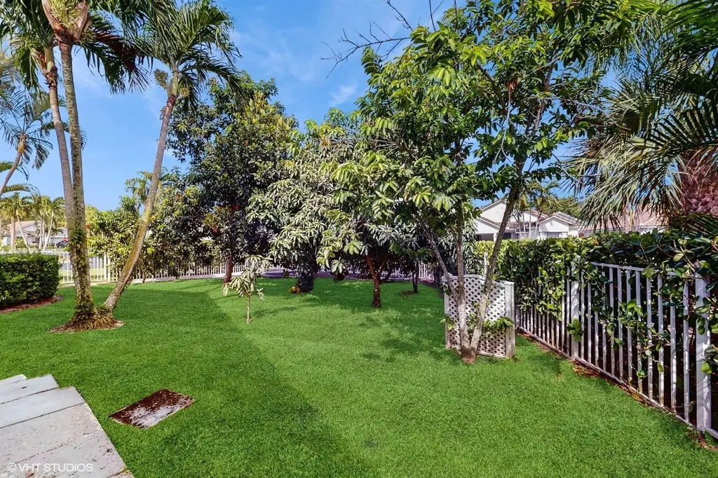 2690 Linkside Drive Wellington FL 33414