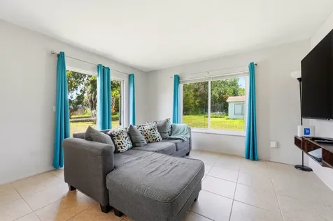 450 SW Kentwood Road Port St Lucie FL 34953