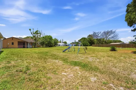 450 SW Kentwood Road Port St Lucie FL 34953