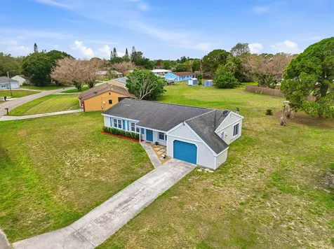 450 SW Kentwood Road Port St Lucie FL 34953