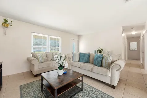 450 SW Kentwood Road Port St Lucie FL 34953