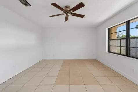 1502 SE Belcrest Street Port St Lucie FL 34952