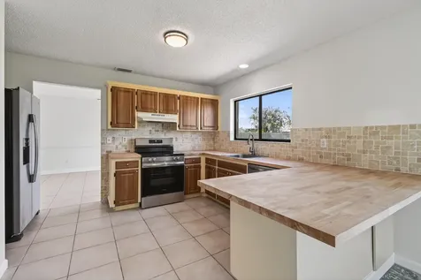 1502 SE Belcrest Street Port St Lucie FL 34952