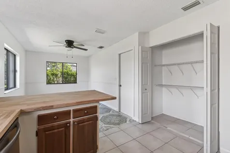 1502 SE Belcrest Street Port St Lucie FL 34952