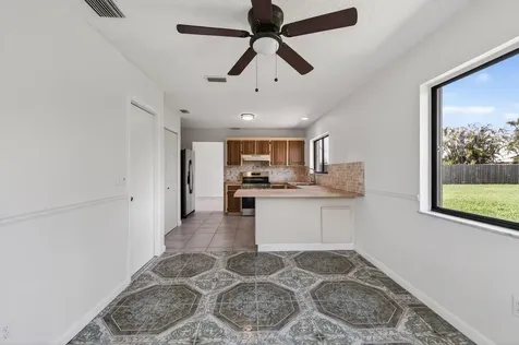 1502 SE Belcrest Street Port St Lucie FL 34952