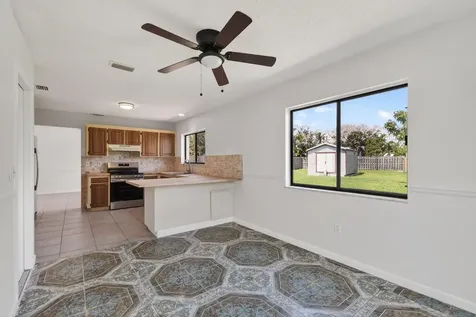 1502 SE Belcrest Street Port St Lucie FL 34952
