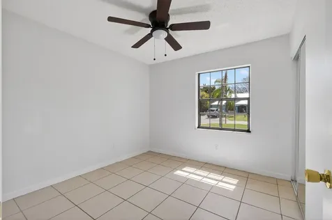 1502 SE Belcrest Street Port St Lucie FL 34952