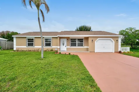 1502 SE Belcrest Street Port St Lucie FL 34952