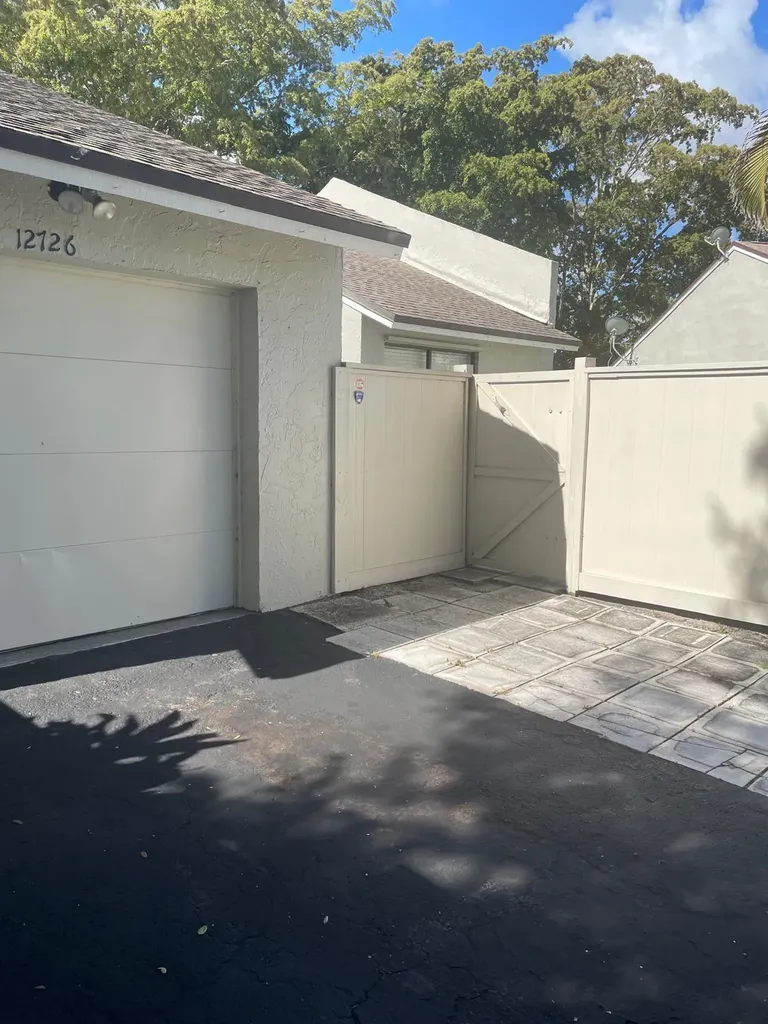 12726 Spinnaker Lane Wellington FL 33414