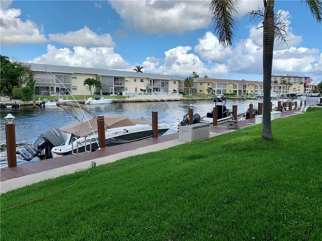 934 SE 9th Avenue Pompano Beach FL 33060