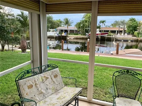934 SE 9th Avenue Pompano Beach FL 33060